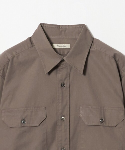 Camoshita(カモシタ)の「<Camoshita>コットン ツイル レギュラーカラー シャツ(シャツ/ブラウス・メンズ・オフホワイト/モカ・L/M)」の4枚目の写真