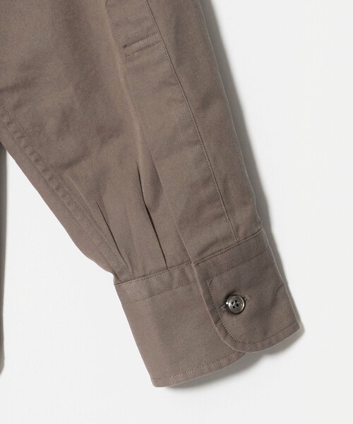Camoshita(カモシタ)の「<Camoshita>コットン ツイル レギュラーカラー シャツ(シャツ/ブラウス・メンズ・オフホワイト/モカ・L/M)」の5枚目の写真