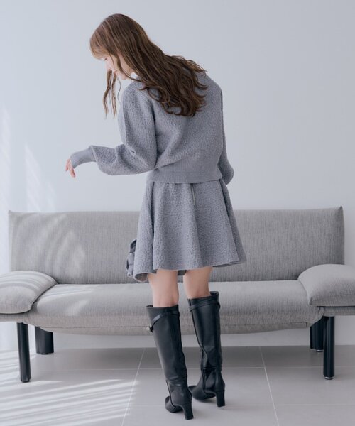 Chico(チコ)の「【SALON by Chico】フラワーモチーフニットスカート / セットアップ対応可(スカート・レディース・アイボリー/キャメル/チャコールグレー・FREE)」の11枚目の写真