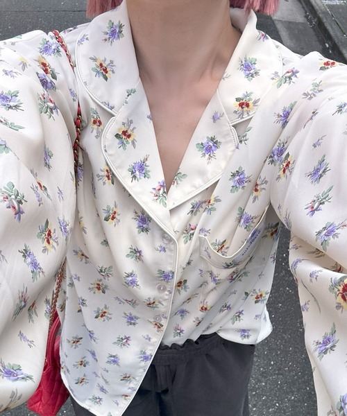 Alley Tokyo（アリートーキョー）の「【セットアップで着られる】花柄パジャマゆるシャツ（シャツ/ブラウス・レディース・オフホワイト/ブラック・FREE）」の9枚目の写真