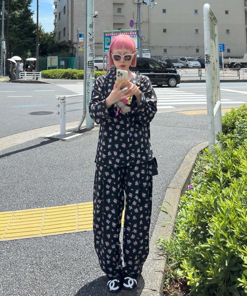Alley Tokyo（アリートーキョー）の「【セットアップで着られる】花柄パジャマゆるシャツ（シャツ/ブラウス・レディース・オフホワイト/ブラック・FREE）」の20枚目の写真