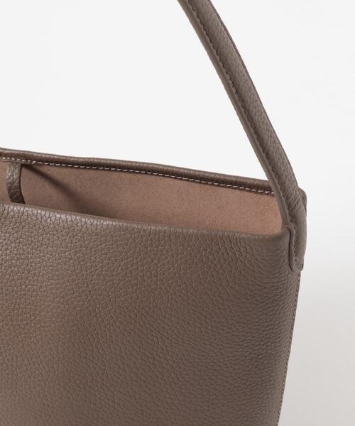 URBAN RESEARCH ROSSO WOMEN(アーバンリサーチ ロッソ)の「ARTESANOS トートバッグ(トートバッグ・レディース・カーキ/ブラック・FREE)」の12枚目の写真