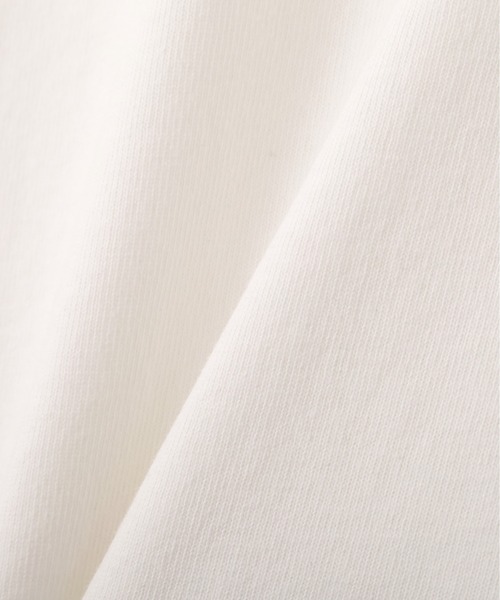 AVIREX（アヴィレックス）の「《直営店限定》PIN-UP L/S T-SHIRT / ピンナップ 長袖Tシャツ / AVIREX / アヴィレックス（Tシャツ/カットソー・メンズ・チャコール/ホワイト/バーガンディー・XX-LARGE/X-LARGE/LARGE/MEDIUM）」の7枚目の写真
