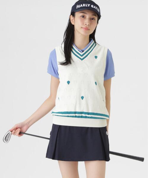 PEARLY GATES（パーリーゲイツ）の「【PEARLY GATES】リバーシブルVネックニットベスト ＜エンブレム総柄＞ (WOMENS)（ベスト・レディース・ホワイト系その他・LARGE/MEDIUM/SMALL）」の3枚目の写真