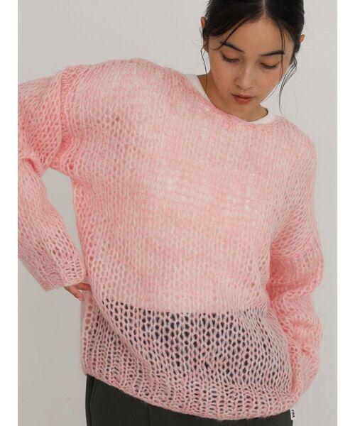 FIKA.(フィーカ)の「Mohair blend low gauge knit(ニット/セーター・レディース・グレー/ピンク系その他2/ホワイト系・MEDIUM)」の4枚目の写真