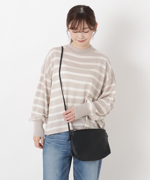 one'sterrace（ワンズテラス）の「SE 合皮あおりポケット収納ショルダー（ショルダーバッグ・レディース・ベージュ系その他7/ブラック系8・99）」の13枚目の写真