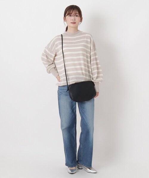 one'sterrace（ワンズテラス）の「SE 合皮あおりポケット収納ショルダー（ショルダーバッグ・レディース・ベージュ系その他7/ブラック系8・99）」の14枚目の写真