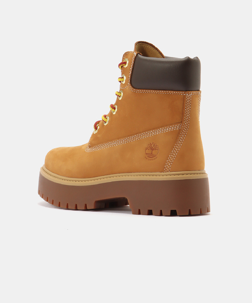 Timberland(ティンバーランド)の「Timberland Stone Street 6-Inch Waterproof Platform Boot A5RJD-231(ブーツ・レディース・タン・24.5cm/24cm/23.5cm/23cm)」の3枚目の写真