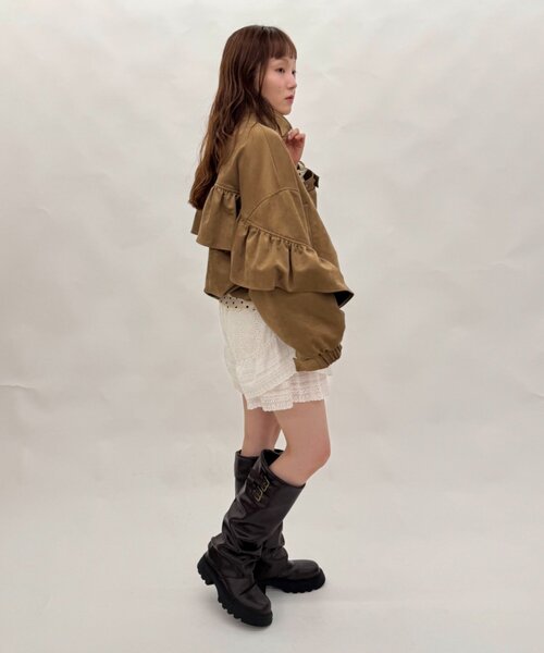 w closet(ダブルクローゼット)の「スウェードライクフリルブルゾン(ブルゾン・レディース・アイボリー/ピンク/グレー/ブラウン・MEDIUM/SMALL)」の16枚目の写真