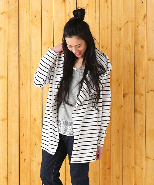 RODEO CROWNS WIDE BOWL（ロデオクラウンズワイドボウル）の「PEEL ZIPパーカー（パーカー・レディース・トップグレー/ホワイト系その他/ネイビー・MEDIUM/SMALL）」の2枚目の写真