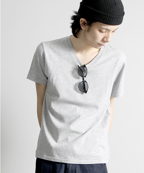 WEGO(ウィゴー)の「WEGO/リヨセル混Vネックカットソー(Tシャツ/カットソー・メンズ・ブラック/ロイヤルブルー/ホワイト/杢グレー・SMALL/LARGE/MEDIUM)」の4枚目の写真