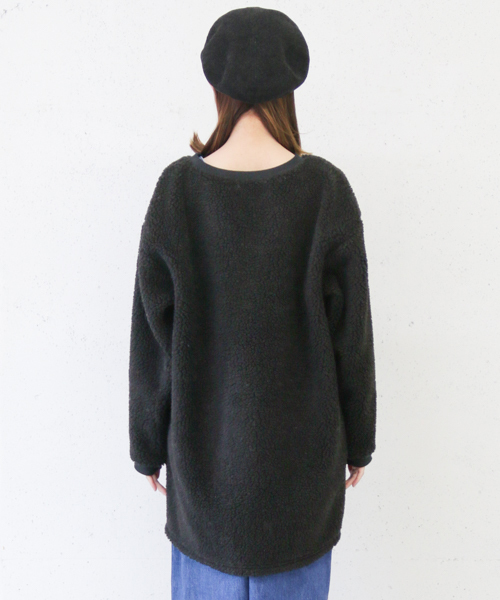 KBF（ケイビーエフ）の「KBF WEB限定 ボアチュニック（Tシャツ/カットソー・レディース・ベージュ系その他/ブラック/グレー・ONE）」の15枚目の写真