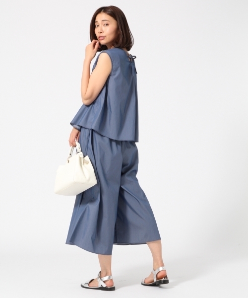 GLOBAL WORK（グローバルワーク）の「【吸水速乾】ビーチパジャマタックノースリーブ/738326（シャツ/ブラウス・レディース・ベージュ/カーキ/ネイビー/ブルー/ブルー系その他・MEDIUM/LARGE）」の9枚目の写真