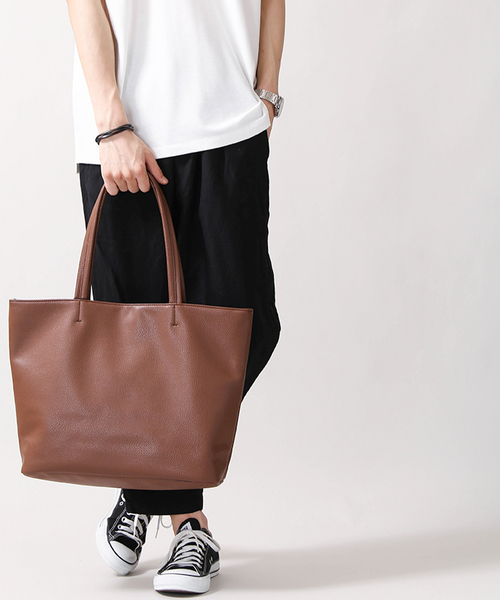 WEGO（ウィゴー）の「WEGO/カラーフェイクレザートートバッグ（トートバッグ・メンズ・ターコイズブルー/イエロー/ネイビー/カーキ/ブラック/レッド/ホワイト/ブラウン/ダークブラウン・FREE）」の14枚目の写真