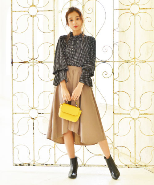 KOBE LETTUCE（コウベレタス）の「[無地/グレンチェック柄]バックリボンデザインフリルカラーキャンディースリーブブラウス/レディーストップス/神戸レタス[C2911]（シャツ/ブラウス・レディース・ボルドー/マスタード/グレー系その他/ホワイト系その他/ブラック系その他/イエロー/ピンク/オフホワイト/ネイビー/ブラック系その他2/グレー系その他2・FREE）」の18枚目の写真