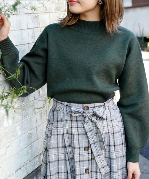 RAY CASSIN（レイカズン）の「ゴマジャガードチュニックプルオーバー（ニット/セーター・レディース・ブラック/グリーン/キナリ・FREE）」の3枚目の写真