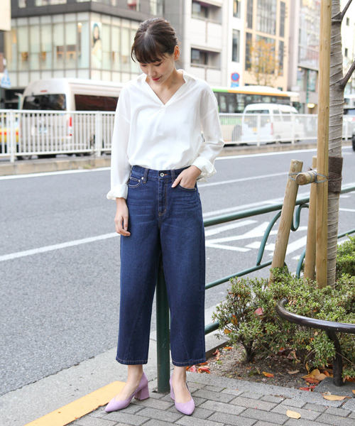 laboratory work（ラボラトリーワーク）の「ロゴ刺繍マチデニム（デニムパンツ・レディース・インディゴブルー/ブルー・MEDIUM）」の18枚目の写真