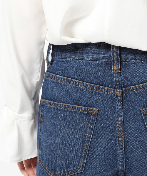 laboratory work（ラボラトリーワーク）の「ロゴ刺繍マチデニム（デニムパンツ・レディース・インディゴブルー/ブルー・MEDIUM）」の8枚目の写真
