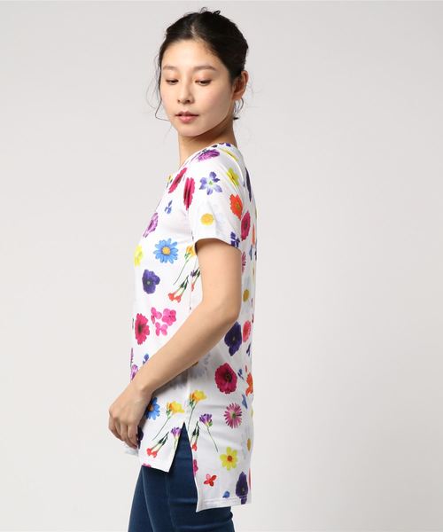 shiOri様❤️adidas neo 美品半袖tシャツ 色の組み合わせが