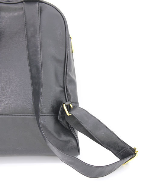 one after another NICE CLAUP（ワンアフターアナザーナイスクラップ）の「【ナイスクラップ】フェイクレザーリュック（バックパック/リュック・レディース・オフホワイト/ブラック/グレー・FREE）」の5枚目の写真