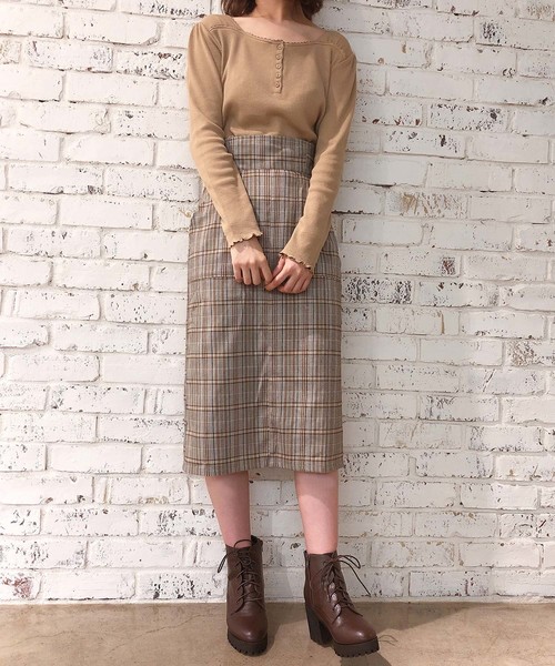 one after another NICE CLAUP(ワンアフターアナザーナイスクラップ)の「レース付サーマルトップス(Tシャツ/カットソー・レディース・ダークブラウン/ベージュ/アイボリー/グレー系その他・FREE)」の11枚目の写真