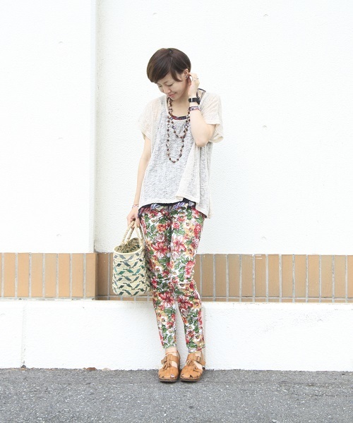 チチカカ（チチカカ）の「アパッチニットプルオーバー（ニット/セーター・レディース・ブラック/ベージュ/ブルー・FREE）」の2枚目の写真