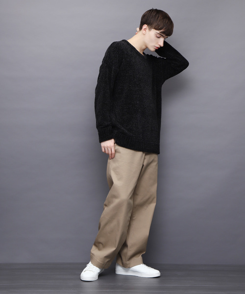 EMMA CLOTHES(エマクローズ)の「シェニールモールクルーネックニット(ニット/セーター・メンズ・ブラック/グレー/ブルー/ワイン・M/L)」の5枚目の写真