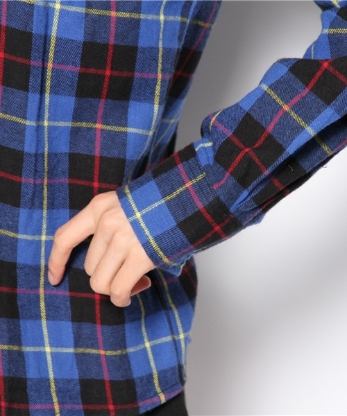 WEGO(ウィゴー)の「WEGO/GRUNGEワッペンネルシャツ(シャツ/ブラウス・レディース・ブルー/ブラック/レッド・FREE)」の8枚目の写真
