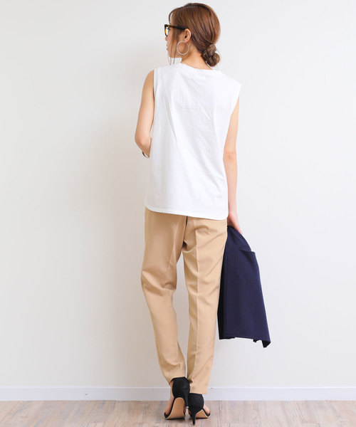 andme(アンドミー)の「綿ノースリーブTシャツ カットソー トップス(Tシャツ/カットソー・レディース・ライトグレー/ベージュ/オレンジ/カーキ/ネイビー/ブラック/オフホワイト・M)」の11枚目の写真