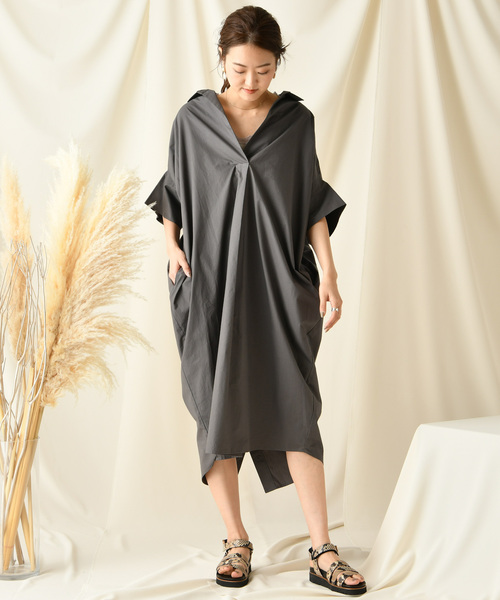 DouDou（ドゥドゥ）の「ドルマンシャツワンピース（シャツワンピース・レディース・ホワイト/ブラック/チャコールグレー/キャメル/ピンクベージュ・FREE）」の4枚目の写真