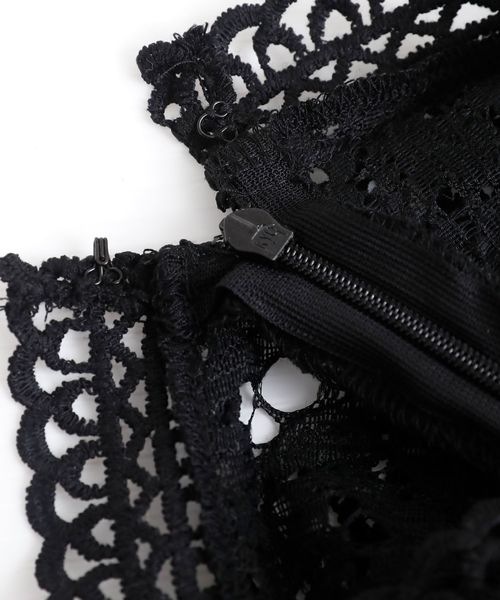 Girly Doll(ガーリードール)の「プチハイネック刺繍レースタンクトップ(タンクトップ・レディース・オフホワイト/ブラック・FREE)」の7枚目の写真