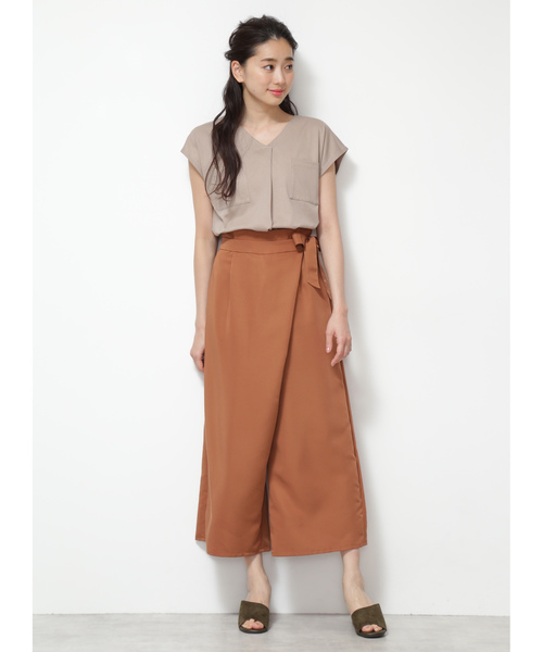 NATURAL BEAUTY BASIC（ナチュラルビューティーベーシック）の「ラップアシメパンツ（その他パンツ・レディース・ネイビー/キャメル・SMALL/MEDIUM/X-SMALL）」の6枚目の写真