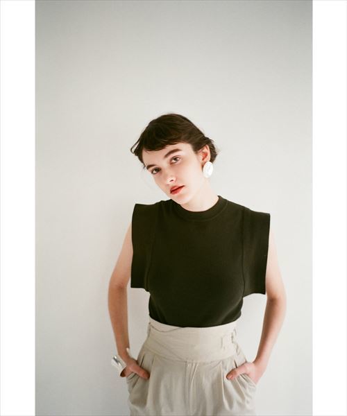 クラネ CLANE SQUARE SLEEVE KNIT | www.norkhil.com