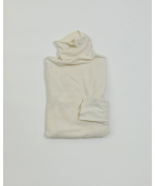 TODAYFUL(トゥデイフル)の「ソフトタッチタートルトップス(Tシャツ/カットソー・レディース・オフホワイト/モスグリーン/チョコ/バーガンディー・FREE)」の9枚目の写真