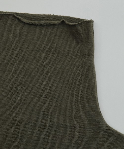 TODAYFUL(トゥデイフル)の「ソフトタッチタートルトップス(Tシャツ/カットソー・レディース・オフホワイト/モスグリーン/チョコ/バーガンディー・FREE)」の14枚目の写真