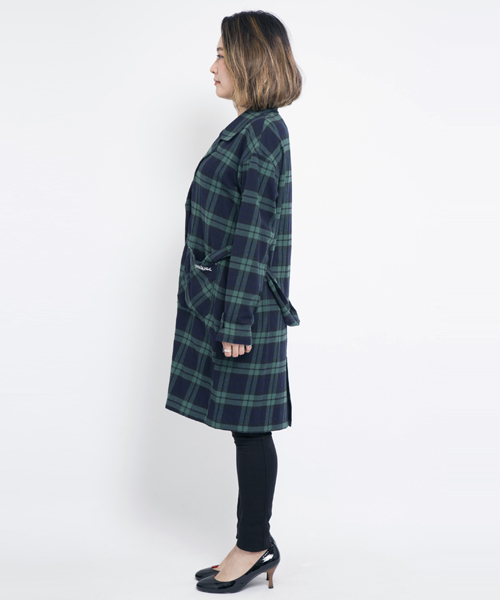 MILKFED.（ミルクフェド）の「PLAID GOWN　（ガウン/ロング丈/チェック/無地）（その他アウター・レディース・インディゴブルー/ネイビー/レッド・SMALL/MEDIUM）」の4枚目の写真