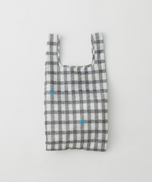 392 plusm(サンキューニプリュスエム)の「water repellent bag S(エコバッグ/サブバッグ・レディース・ブラック/ネイビー/グレー/レッド/オフホワイト/イエロー/ブルー/グリーン・S)」の3枚目の写真