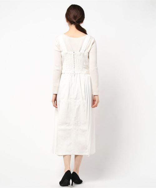 STYLEBLOCK（スタイルブロック）の「プリーツ切替ジャンパースカート（ジャンパースカート・レディース・ネイビー/ブラウン/オフホワイト/ピンク/ライトベージュ・M）」の6枚目の写真