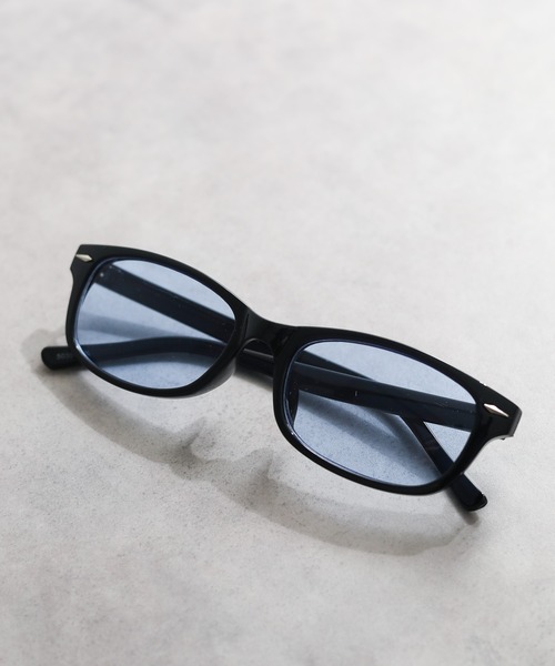 B.I.D.(ビーアイディー)の「スクエアフレームファッショングラス(メガネ・レディース・ブラウン/ライトブルー/マスタード/ブラック/オリーブ/ブラック系その他/その他/オリーブ系/ブルー系/イエロー系/シャンパン/ライトグレー/ライトブラウン・FREE)」の9枚目の写真