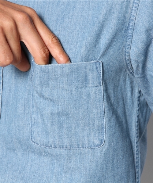 AMERICAN RAG CIE(アメリカンラグシー)の「AMERICAN RAG CIE ライトオンスデニムシャツ 107-AHP-M142-SH069(シャツ/ブラウス・メンズ・サックスブルー/インディゴブルー・1/2/3)」の10枚目の写真