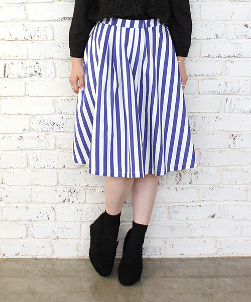 mystic（ミスティック）の「ストライプスカート（スカート・レディース・ブラック/レッド/キャメル/ブルー・ﾌﾘ-）」の2枚目の写真