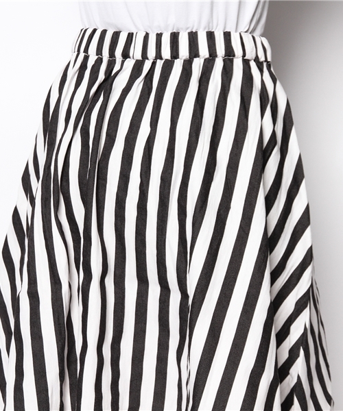 mystic（ミスティック）の「ストライプスカート（スカート・レディース・ブラック/レッド/キャメル/ブルー・ﾌﾘ-）」の7枚目の写真
