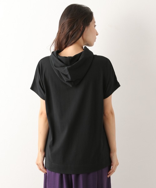 LEPSIM（レプシィム）の「リラックスライトプルパーカー　893678（Tシャツ/カットソー・レディース・ブラック/オフホワイト/カーキ/モカ・MEDIUM/LARGE）」の7枚目の写真