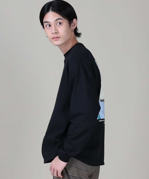 BACK NUMBER(バックナンバー)の「【BACK NUMBER】ガールズプリントロンT(Tシャツ/カットソー・メンズ・ベージュ/ブラック/ホワイト・L/XL/M)」の15枚目の写真