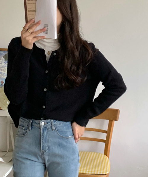 emi+（エミプラス）の「クルーネックニットカーディガン（ニット/セーター・レディース・イエロー/モカ/ブラック/パープル/グレー・M/L）」の16枚目の写真