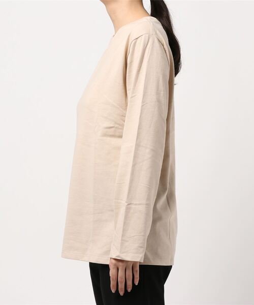 archives（アルシーヴ）の「無地ロンTee（Tシャツ/カットソー・レディース・ベージュ/オフホワイト・MEDIUM）」の4枚目の写真