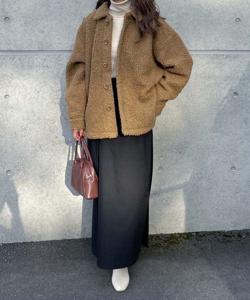 Chillfar（チルファー）の「襟付きボアジャケット（ブルゾン・レディース・ブラック/ベージュ/パープル/ブラウン/グリーン/アイボリー/ブルーグレー/キャメル・MEDIUM/LARGE）」の14枚目の写真