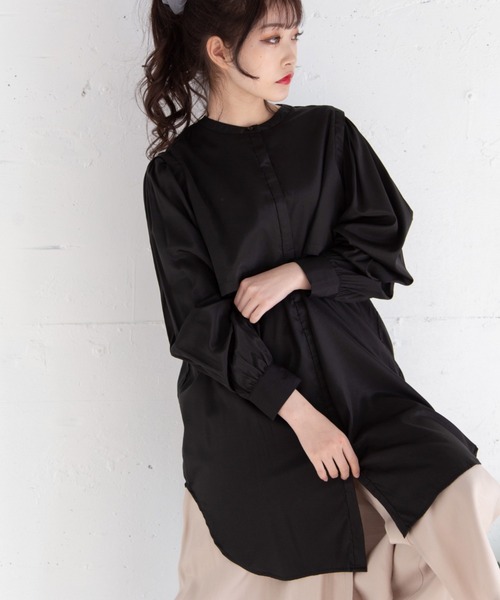 Mysa&Liina（ミーサリーナ）の「ヨークフラップブラウス（シャツ/ブラウス・レディース・ブラック/オフホワイト/ブルー/グリーン・M）」の3枚目の写真