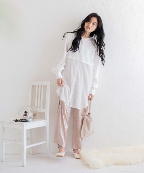 Mysa&Liina（ミーサリーナ）の「ヨークフラップブラウス（シャツ/ブラウス・レディース・ブラック/オフホワイト/ブルー/グリーン・M）」の6枚目の写真