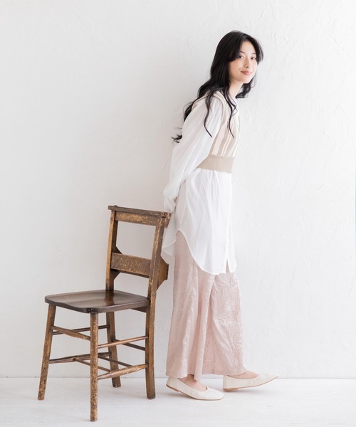 Mysa&Liina（ミーサリーナ）の「ヨークフラップブラウス（シャツ/ブラウス・レディース・ブラック/オフホワイト/ブルー/グリーン・M）」の22枚目の写真